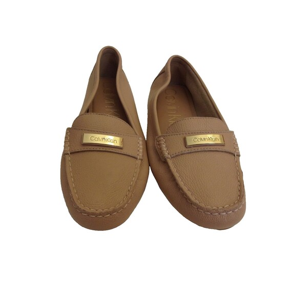 Calvin Klein Butter Soft Leather Tan Leta Loafers Size 10 Logo Plate Rubber Sole - Picture 1 of 6